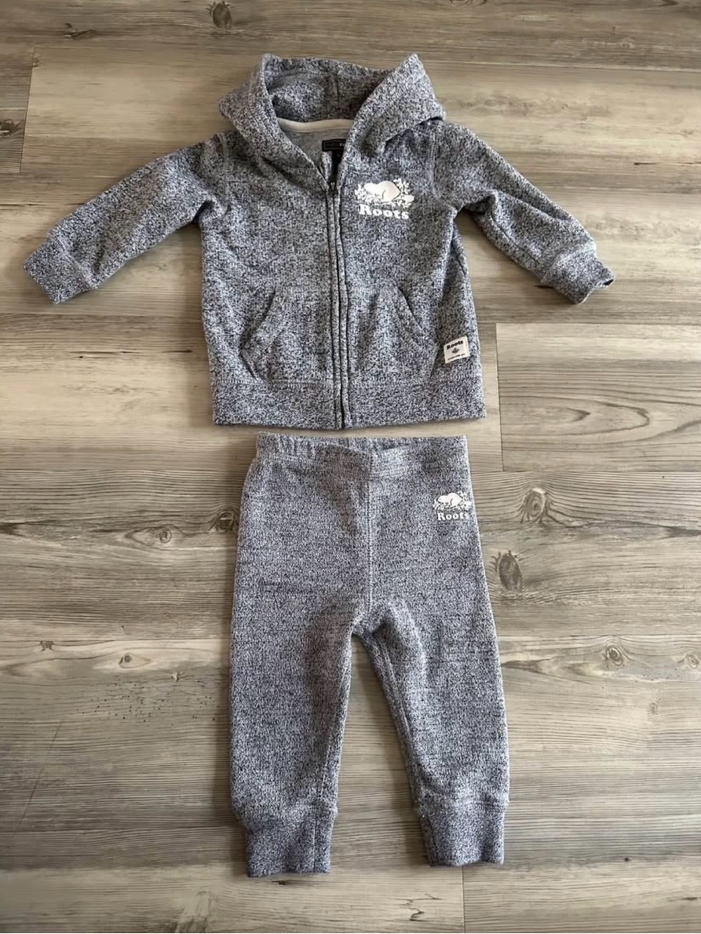Roots Kids Heather Gray Hoodie & Joggers Set Size 6-12 Months